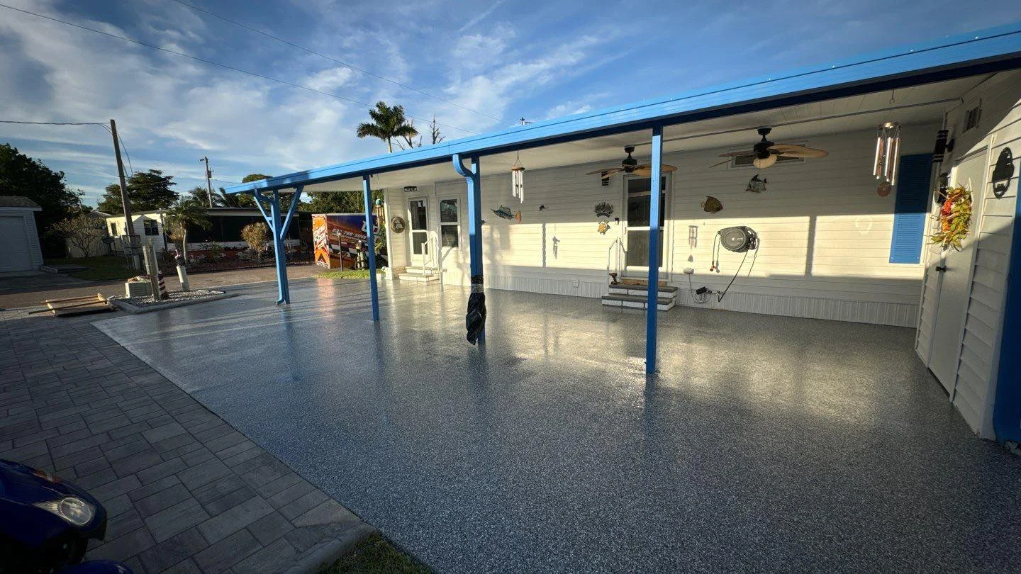 Finished backyard flake floor by The Coating Crew of SWFL